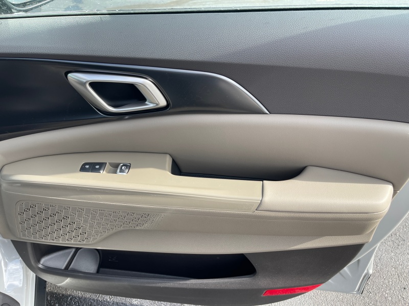 2027 Kia Carnival