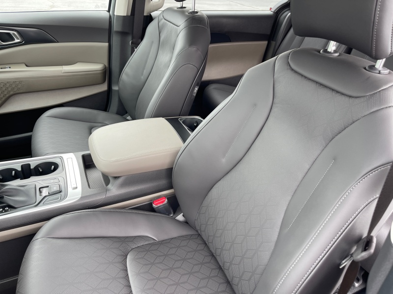 2027 Kia Carnival