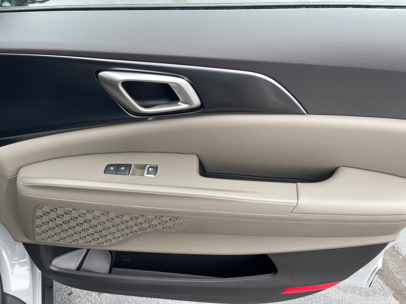 2027 Kia Carnival