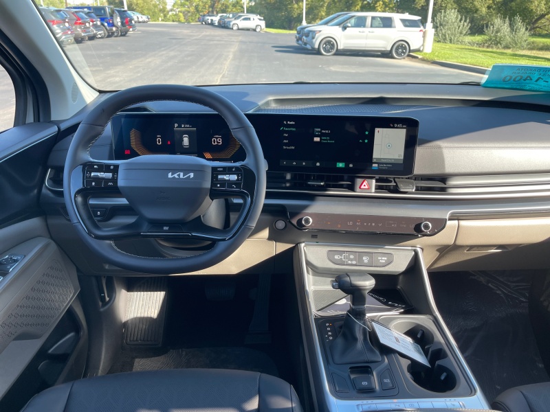 2027 Kia Carnival