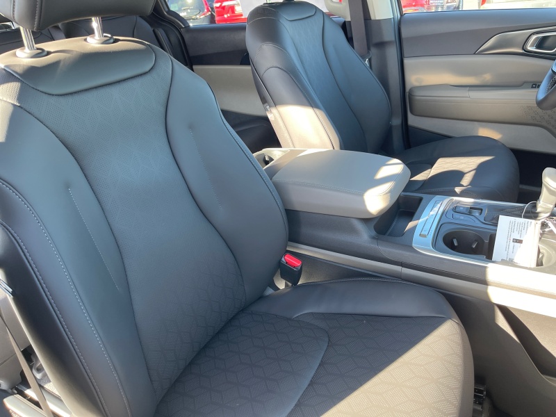 2027 Kia Carnival