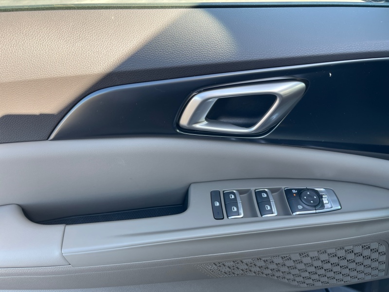 2027 Kia Carnival