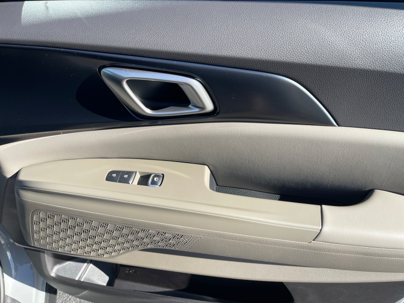 2027 Kia Carnival