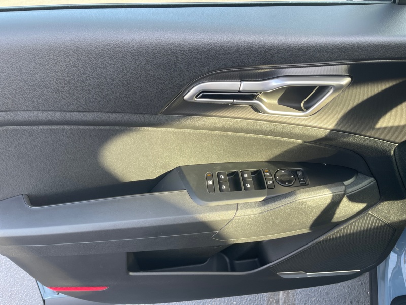 2027 Kia Sportage Hybrid