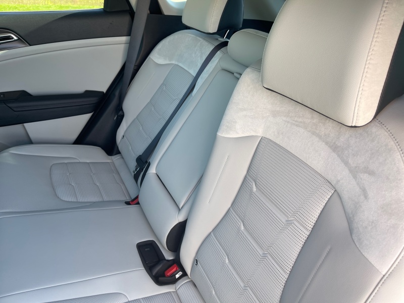 2027 Kia Sportage Hybrid