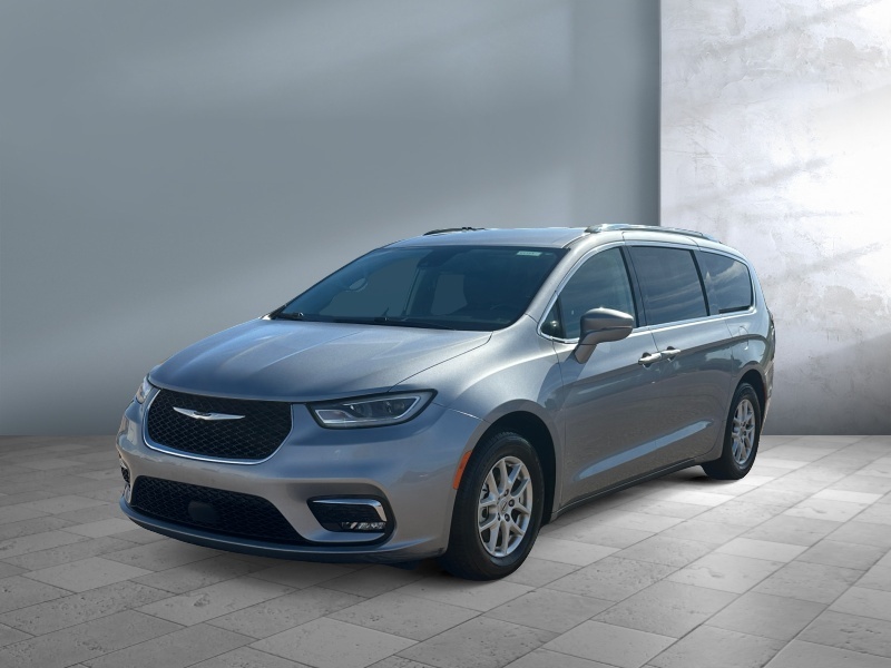 Used 2021 Chrysler Pacifica Touring L Van