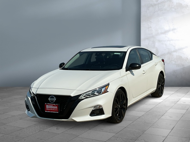 Used 2022 Nissan Altima 2.5 SR Cars