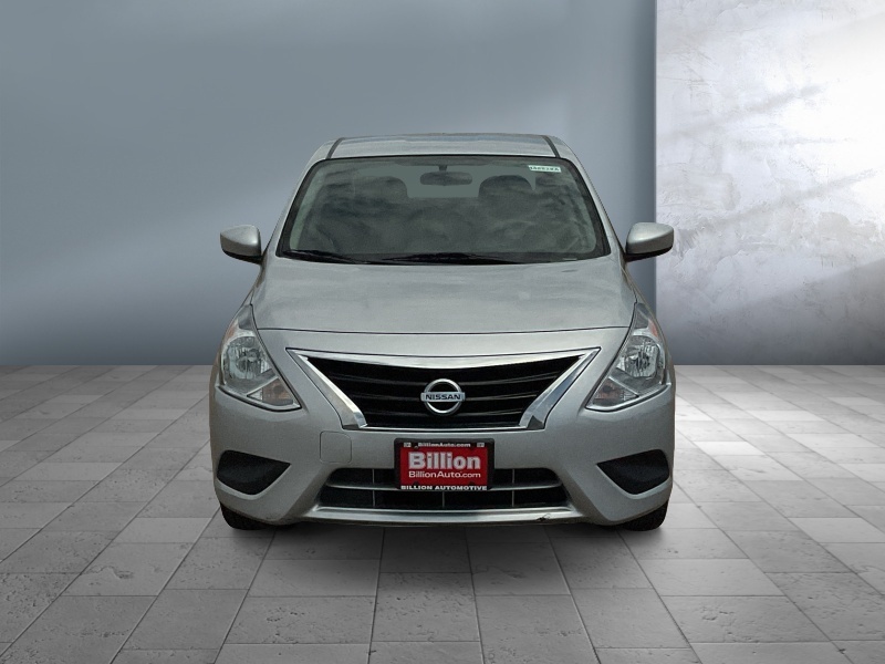 2019 Nissan Versa Sedan