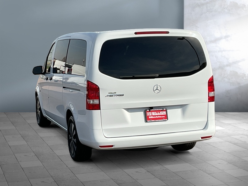 2022 Mercedes-Benz Metris Passenger Van