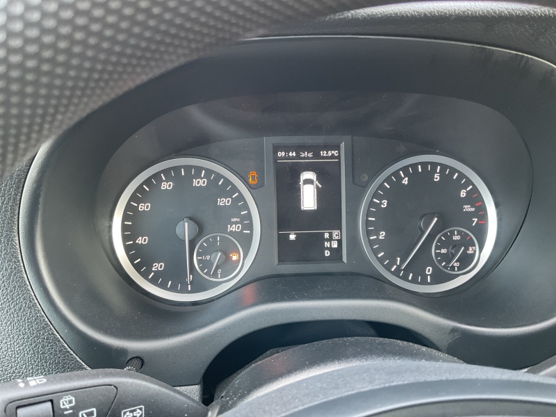 2022 Mercedes-Benz Metris Passenger Van