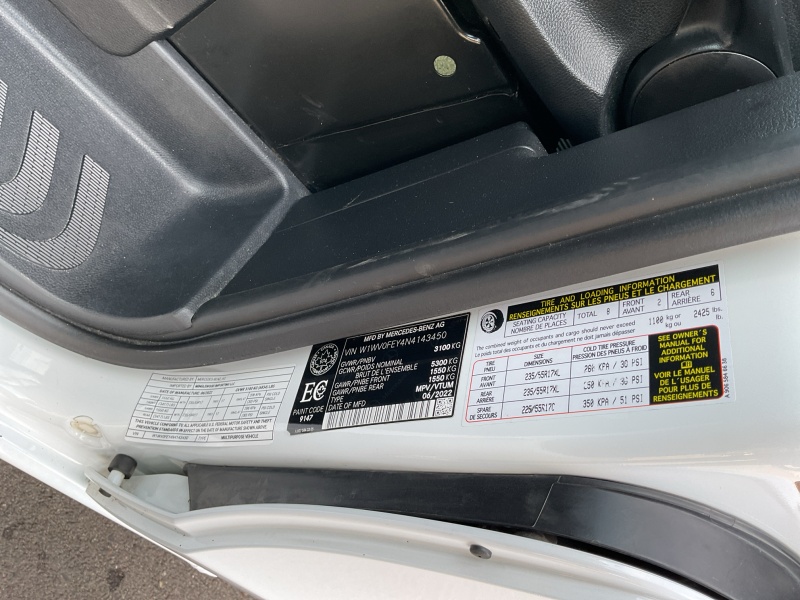 2022 Mercedes-Benz Metris Passenger Van