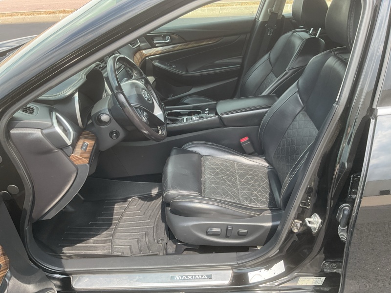2017 Nissan Maxima