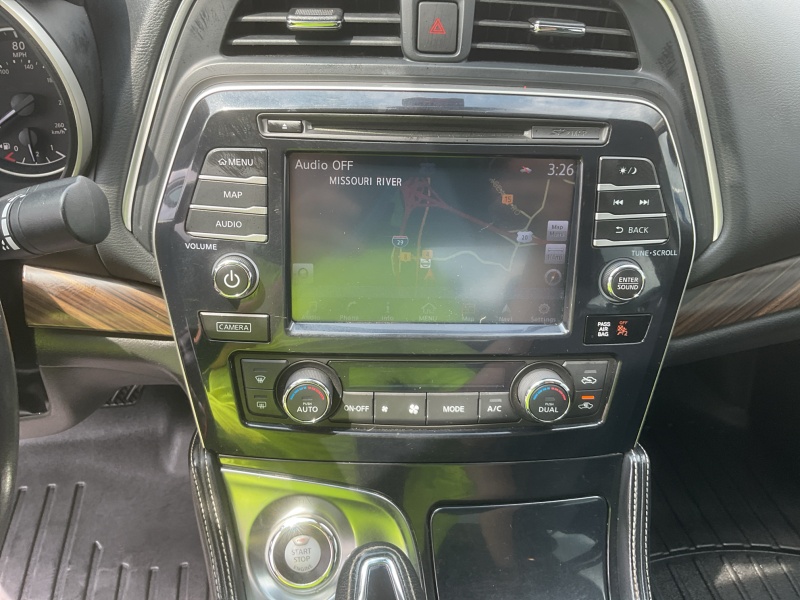 2017 Nissan Maxima
