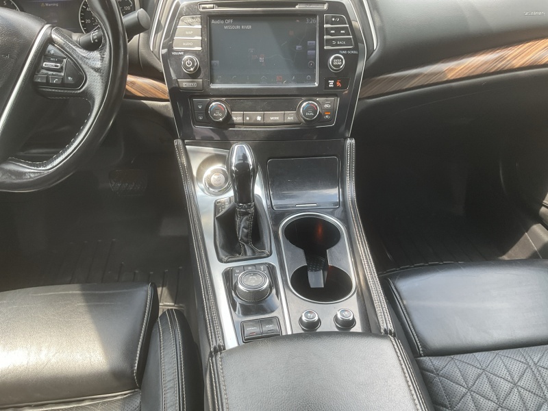 2017 Nissan Maxima