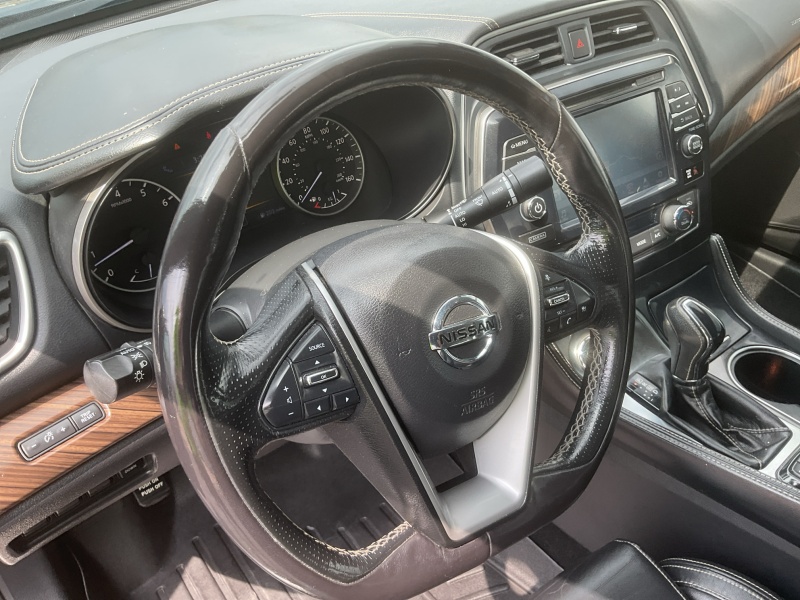 2017 Nissan Maxima