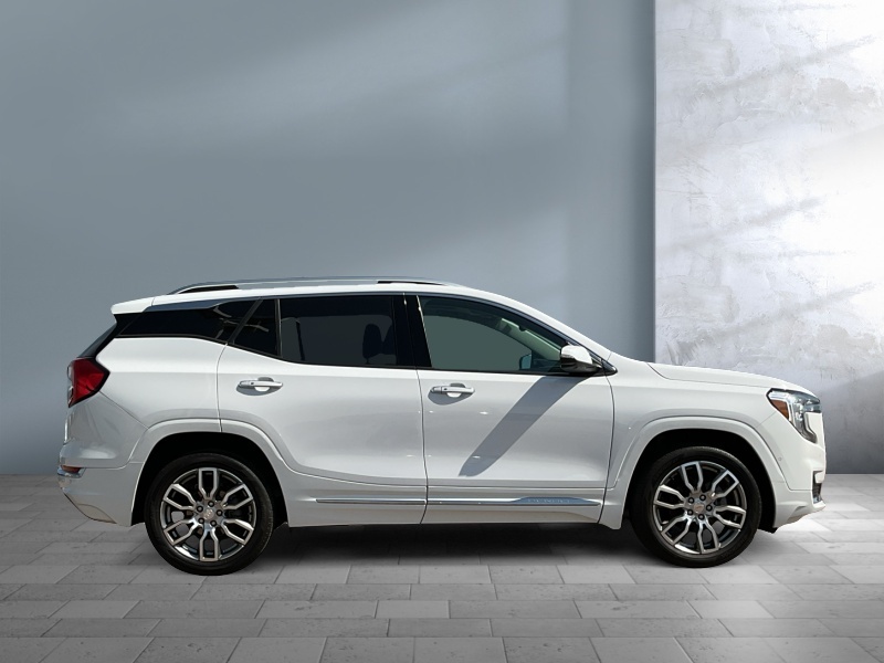 2023 GMC Terrain