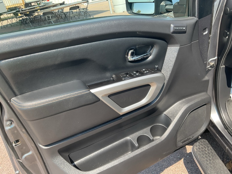 2018 Nissan Titan XD