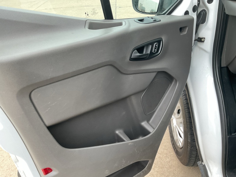 2023 Ford Transit Cargo Van