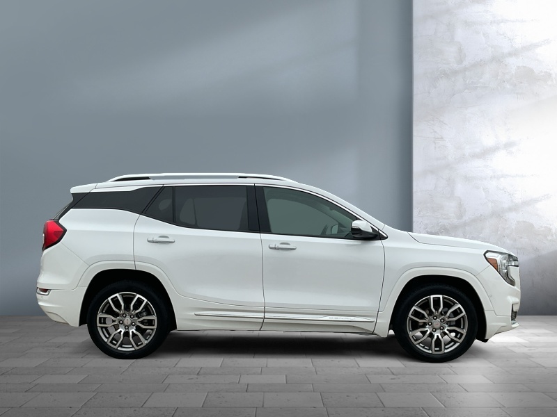 2023 GMC Terrain