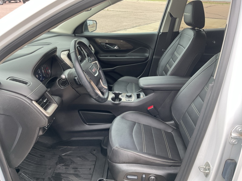 2023 GMC Terrain