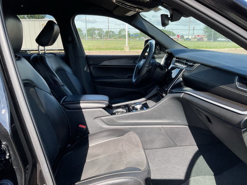 2023 Jeep Grand Cherokee L