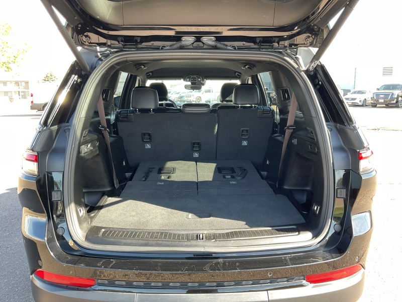 2023 Jeep Grand Cherokee L