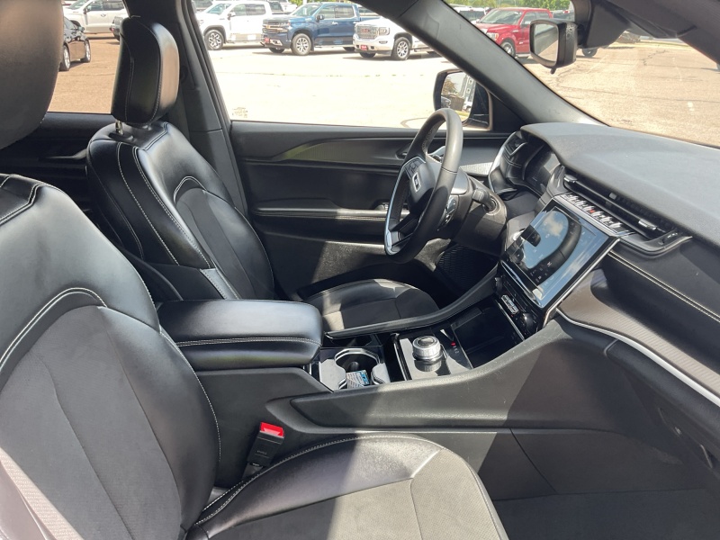 2023 Jeep Grand Cherokee L