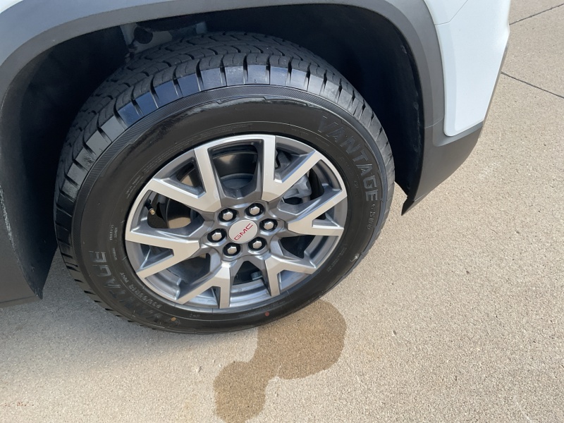 2023 GMC Acadia