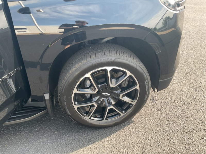 2023 Chevrolet Suburban
