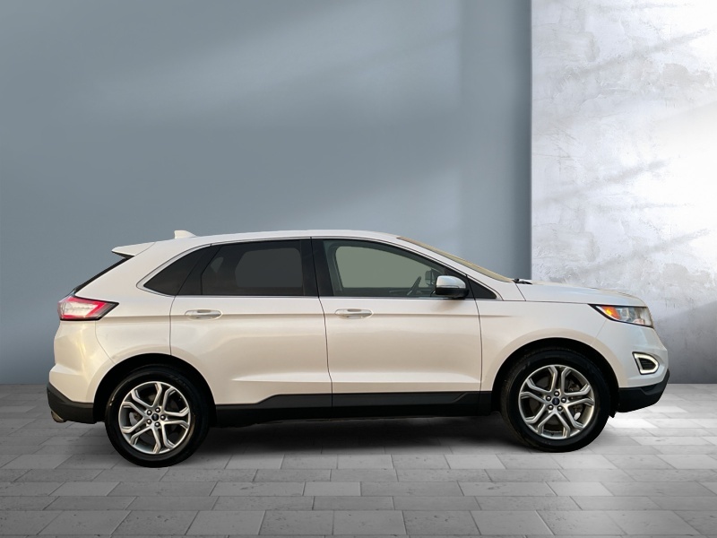 2016 Ford Edge