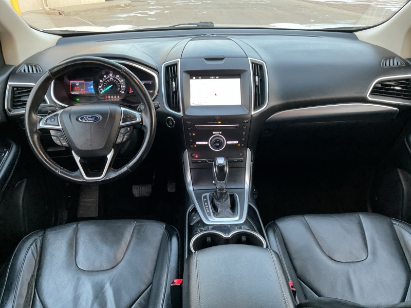 2016 Ford Edge