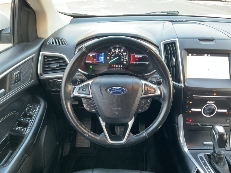 2016 Ford Edge