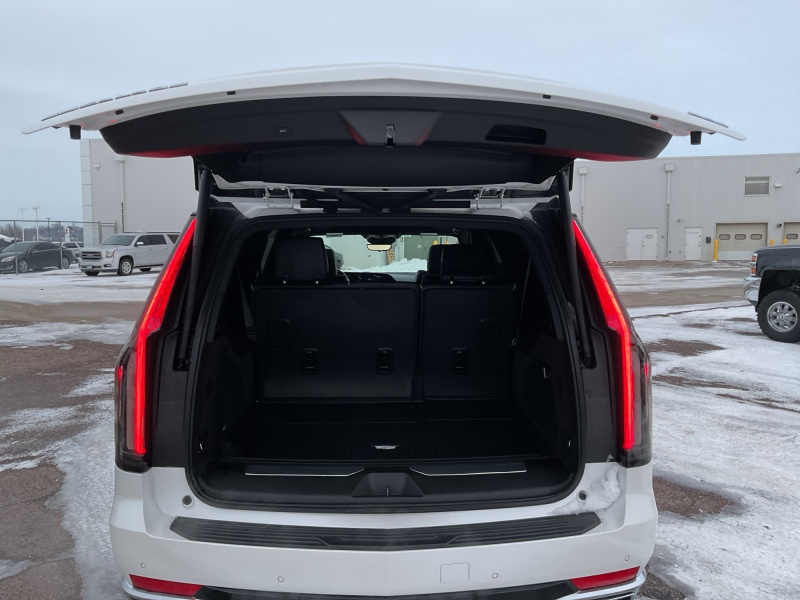 2024 Cadillac Escalade ESV