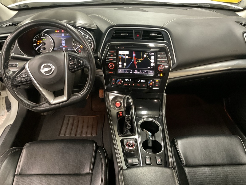 2023 Nissan Maxima