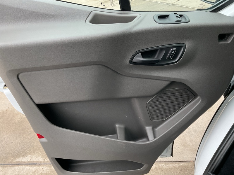 2024 Ford Transit Passenger Wagon