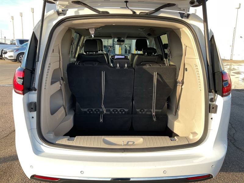 2024 Chrysler Pacifica