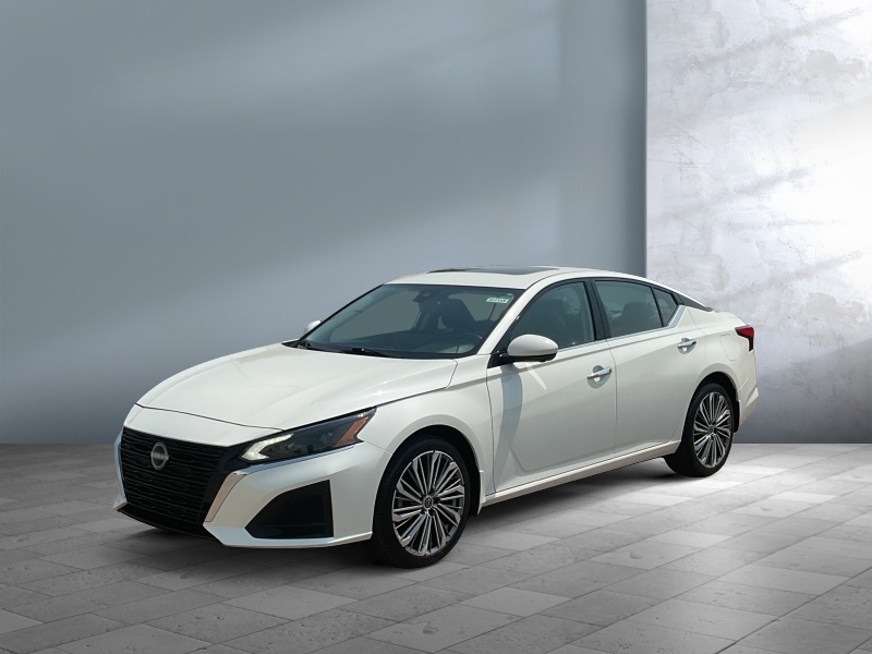 Used 2024 Nissan Altima Platinum Cars