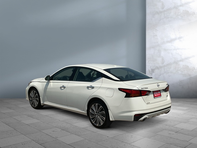 2024 Nissan Altima