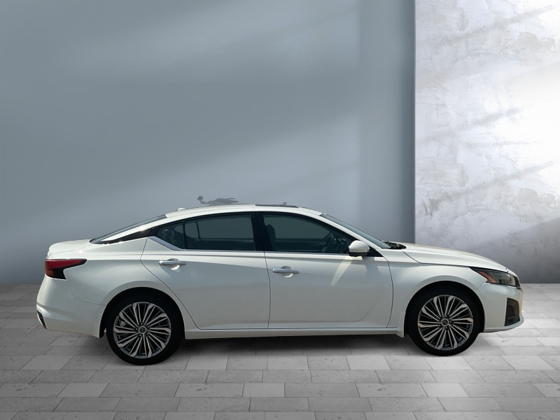 2024 Nissan Altima