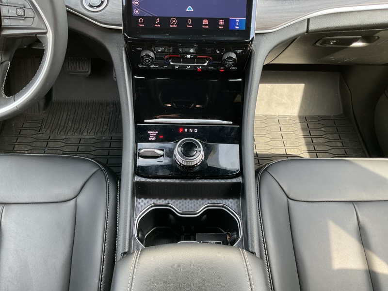 2025 Jeep Grand Cherokee L