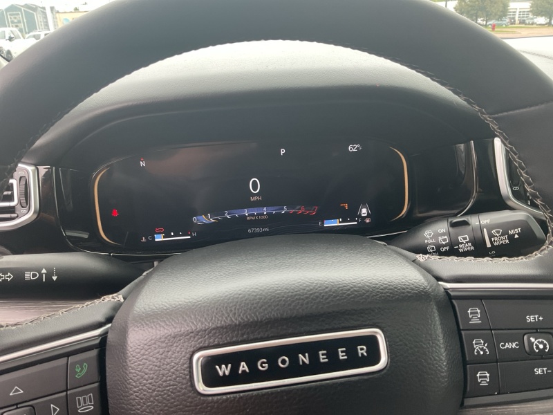2023 Jeep Wagoneer