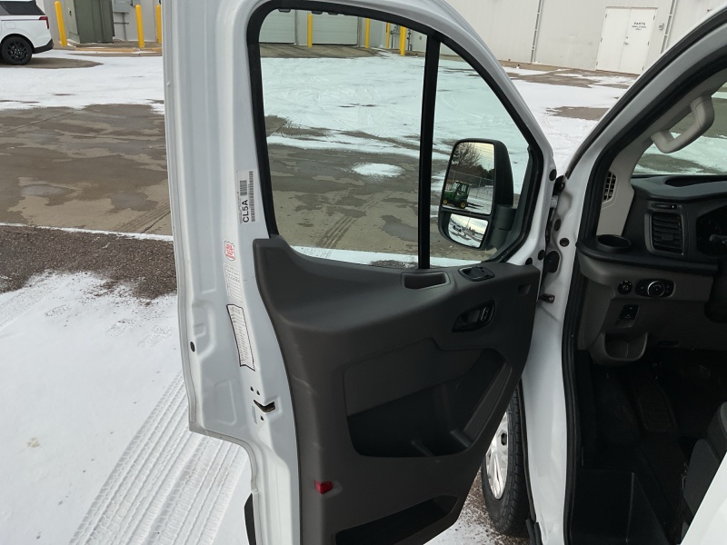 2024 Ford Transit Passenger Wagon