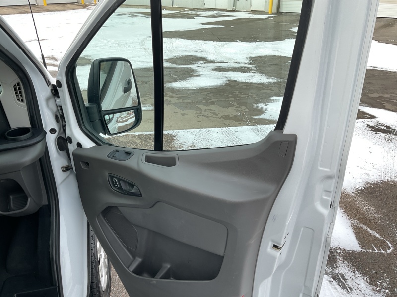 2024 Ford Transit Passenger Wagon