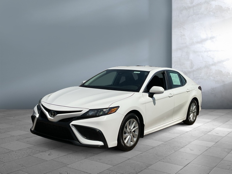 Used 2023 Toyota Camry SE Cars