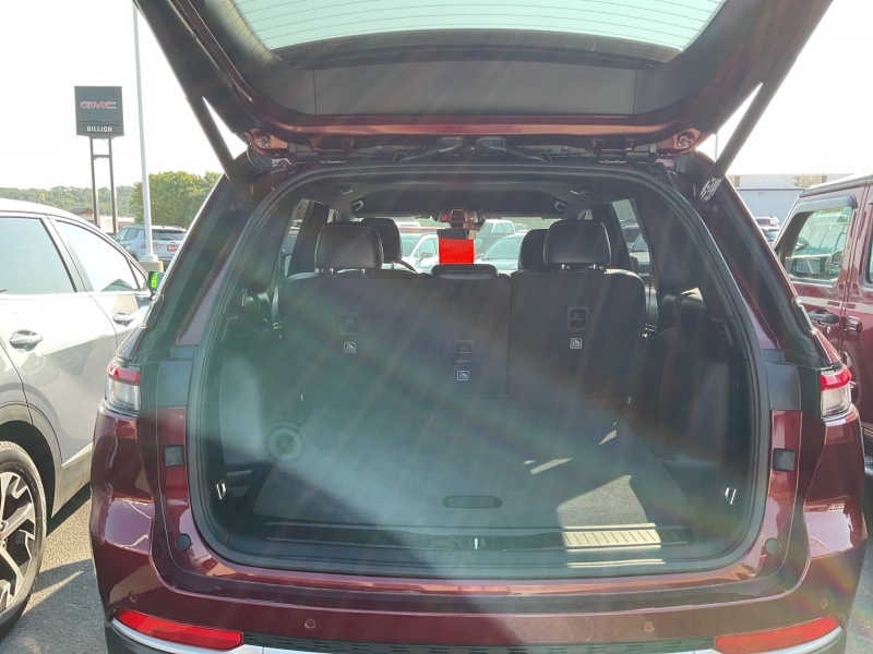 2026 Jeep Grand Cherokee