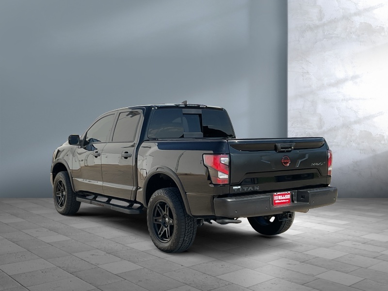 2024 Nissan Titan