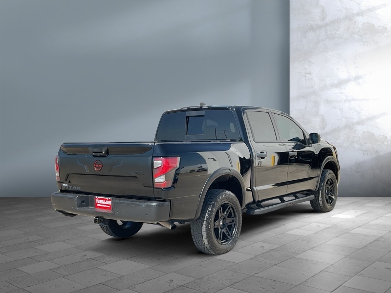 2024 Nissan Titan