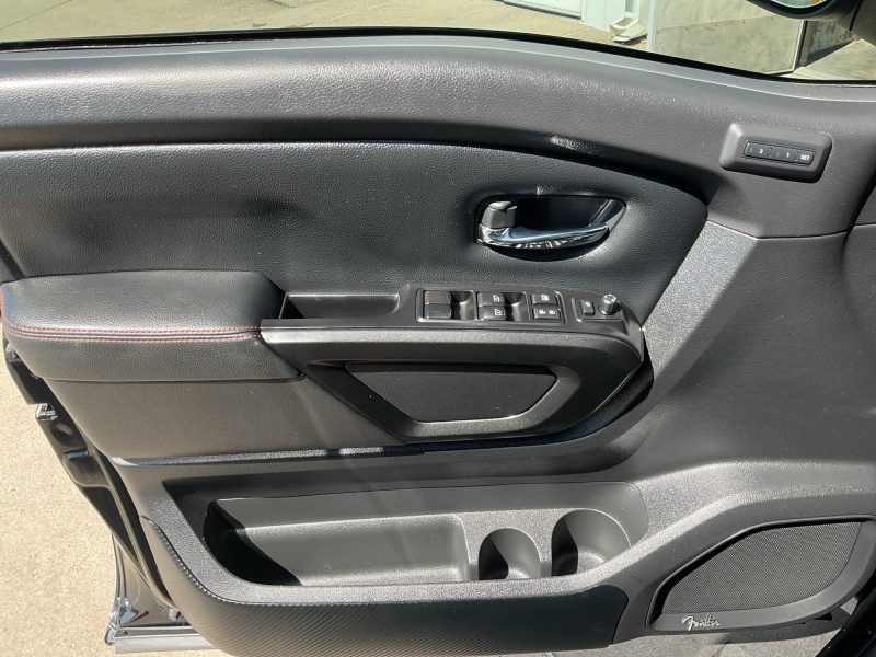 2024 Nissan Titan