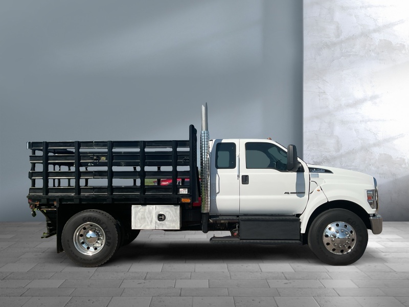 2021 Ford F-750 Straight Frame