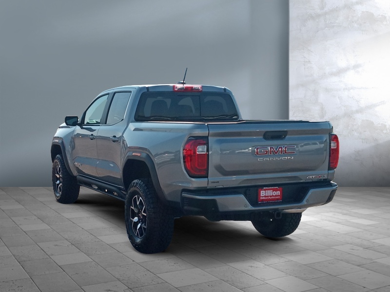 2024 GMC Canyon